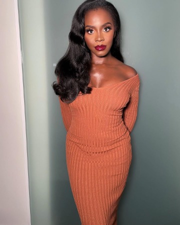 Deborah Olayinka posing for the photo.